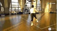 白乔丹扣篮视频